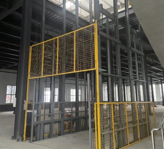 天涯镇请详细介绍一下货梯安装在室外的维护方法