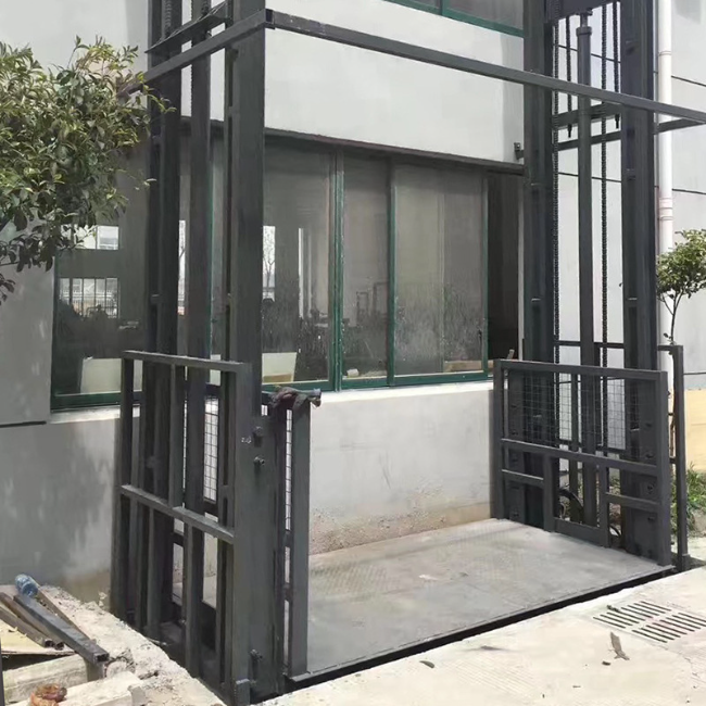 天涯镇5吨室外升降货梯